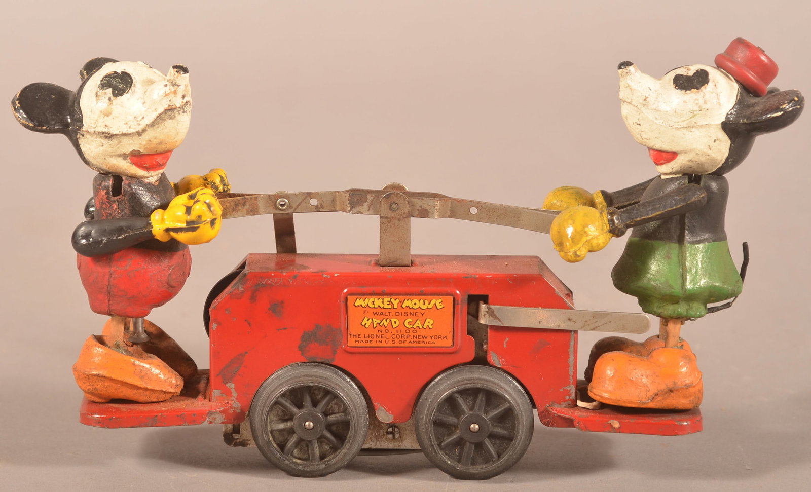 Lionel Mickey & Minnie Mouse No. 1100 Handcar.: Lionel 027 gauge Mickey & Minnie Mouse No. 1100 handcar. 5-1/2"h. x 8-1/2"l.