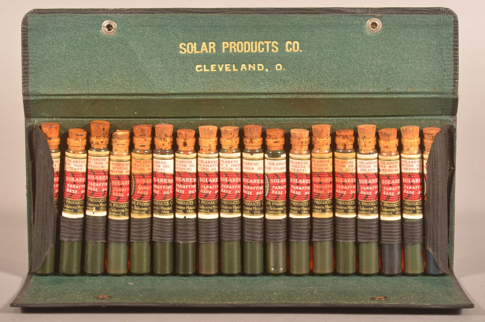 Farm Tractor Solarene Salesman's Sample Oil Kit. (1 of 3)