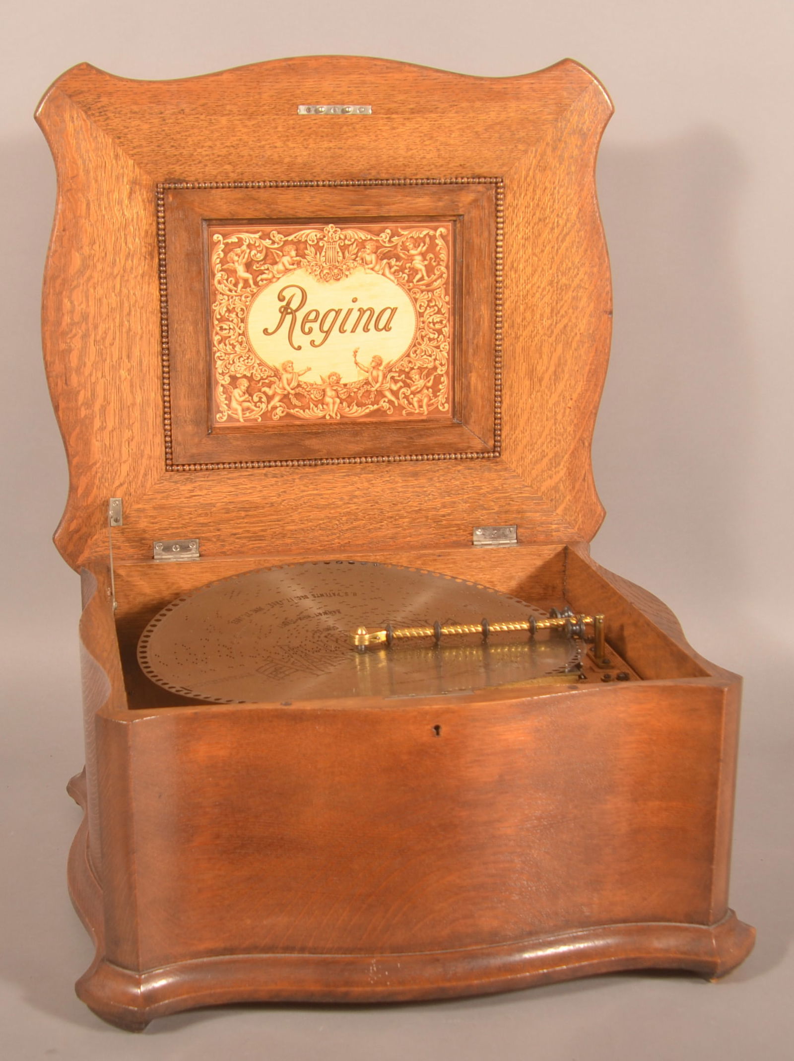 Early 20th C. Oak Regina Music Box. (1 of 7)