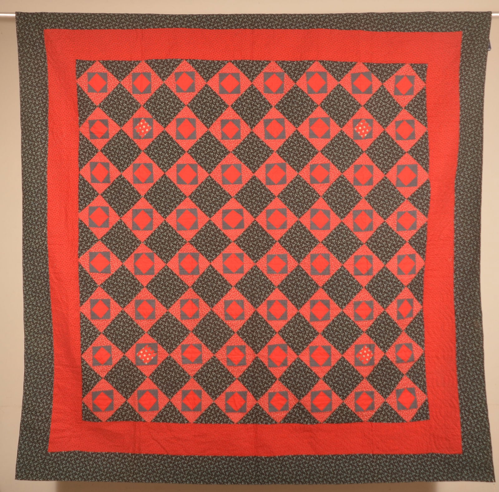 Beautiful Diamond In Square Antique PA Quilt. (1 of 5)