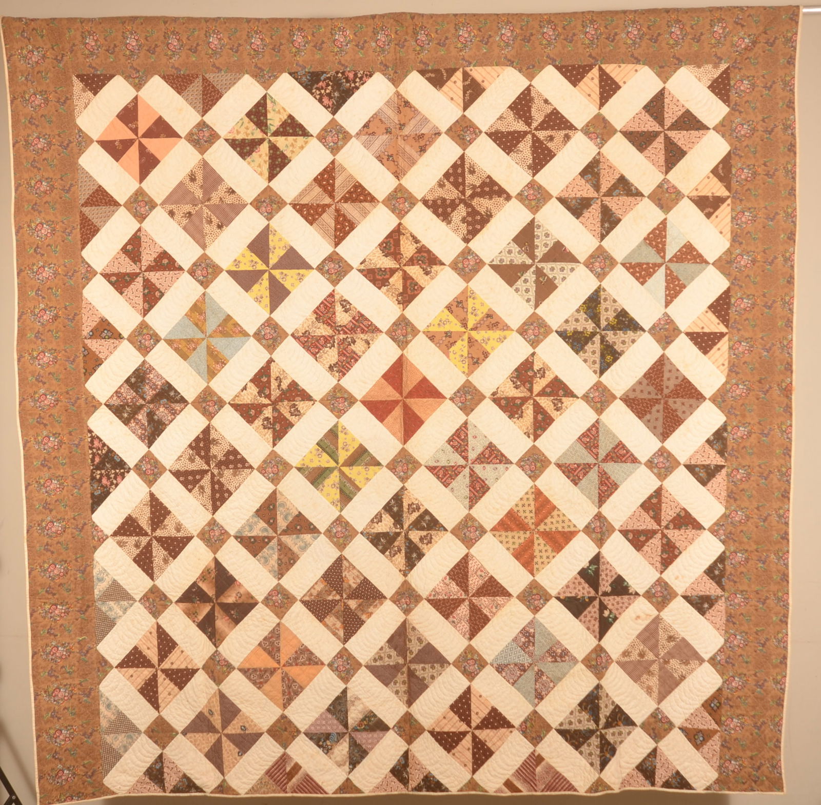Antique Block Pattern Pennsylvania Quilt. (1 of 6)