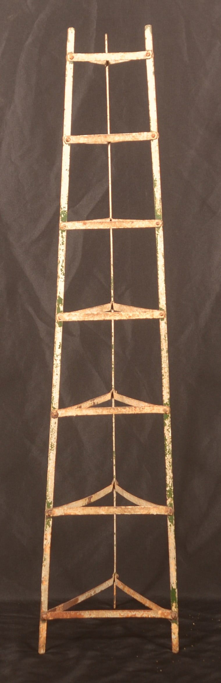 Antique Metal General Store Pot Display Rack (1 of 6)