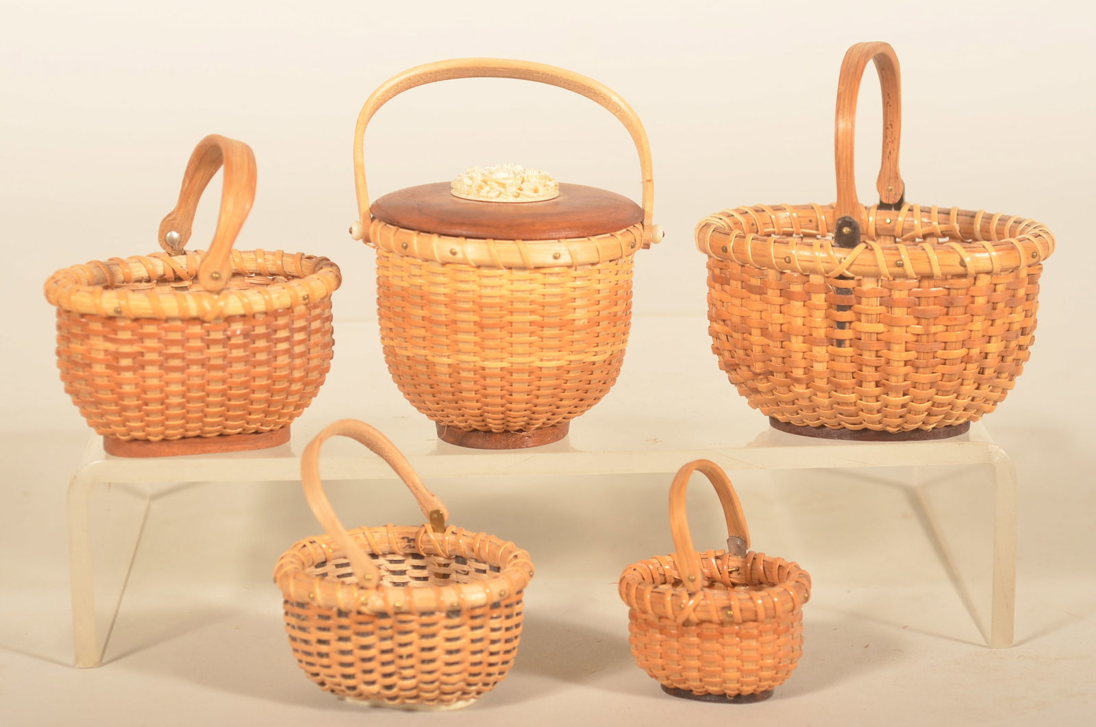 Sm. Group Contemporary Miniature Nantucket Baskets (1 of 7)