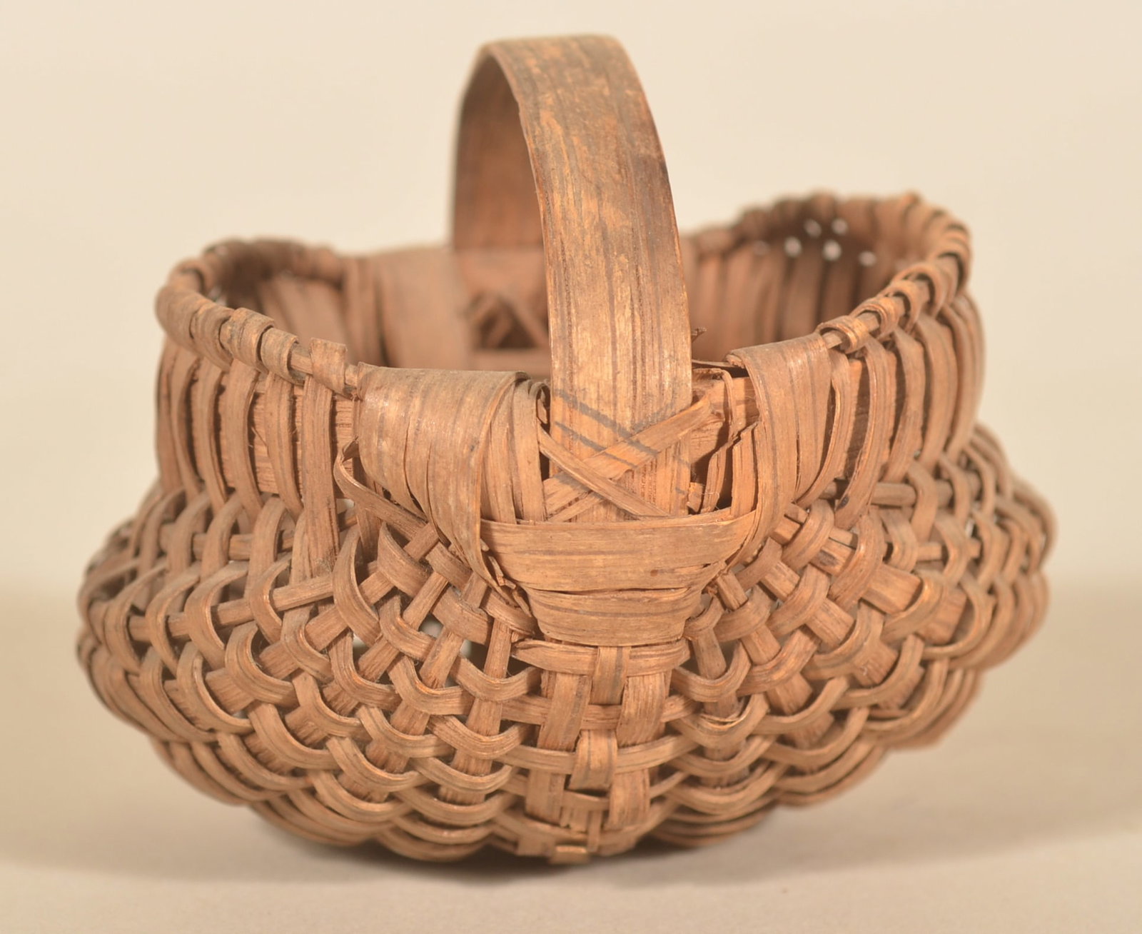 Early PA Miniature Splint Oak Basket (1 of 4)
