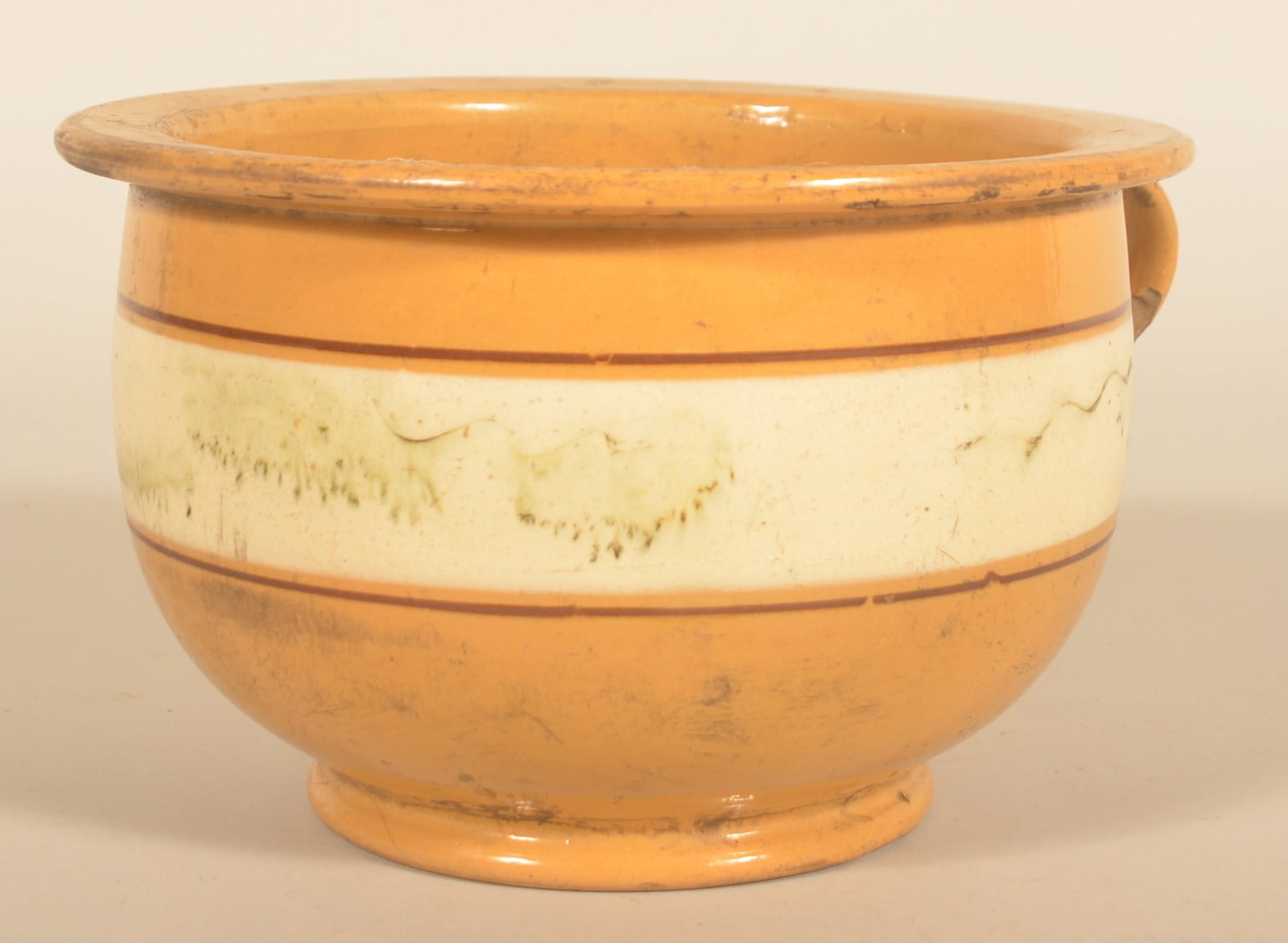 Yellowware Handled Pot with Seaweed Decoration (1 of 4)