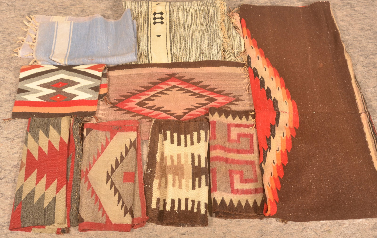 Group Southwestern Wool Throw Rugs & Mats (1 of 7)