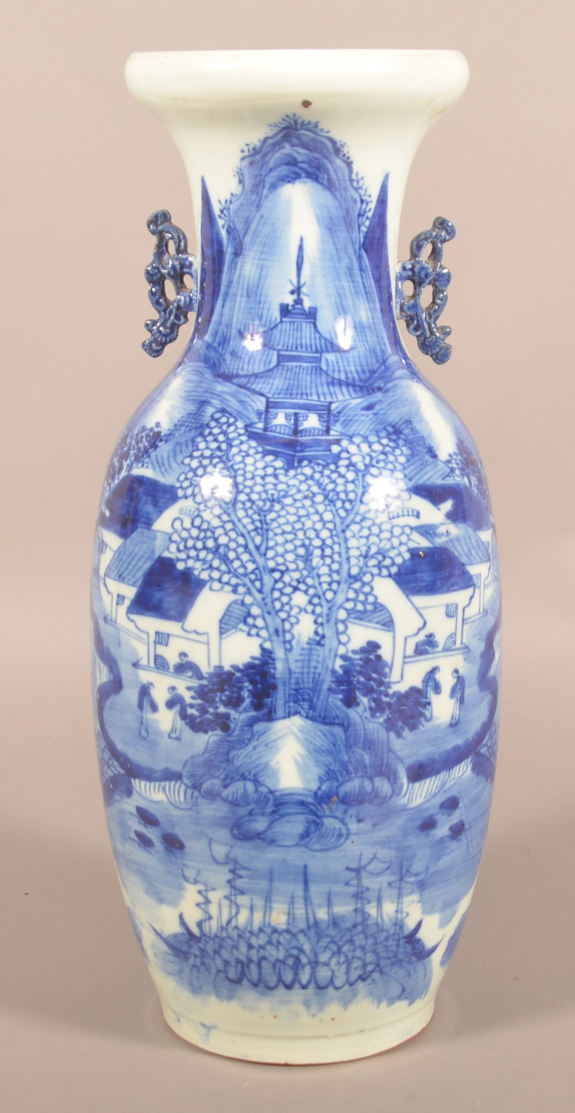 Large Chinese Export Vase (1 of 5)