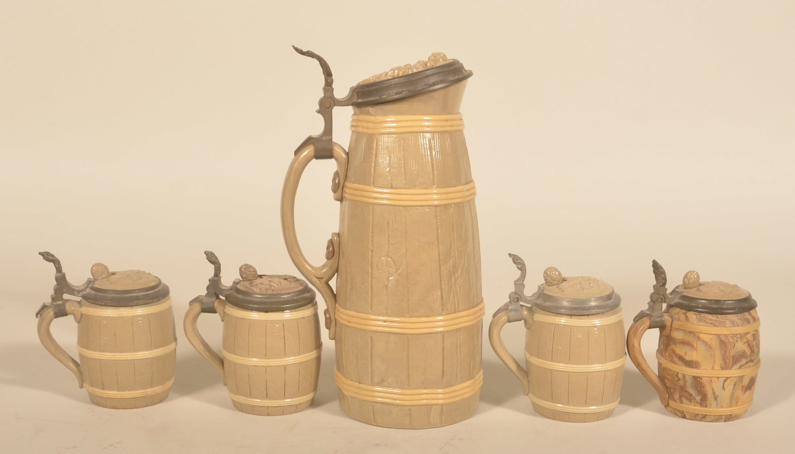 Villeroy & Boch Mettlach Beer Stein w/ Tumblers (1 of 8)