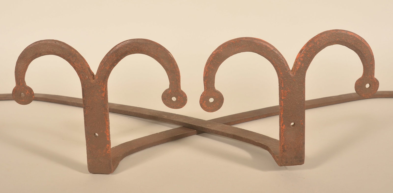 Pair Pennsylvania 19th C. Rams Horn Wagon Brackets (1 of 3)