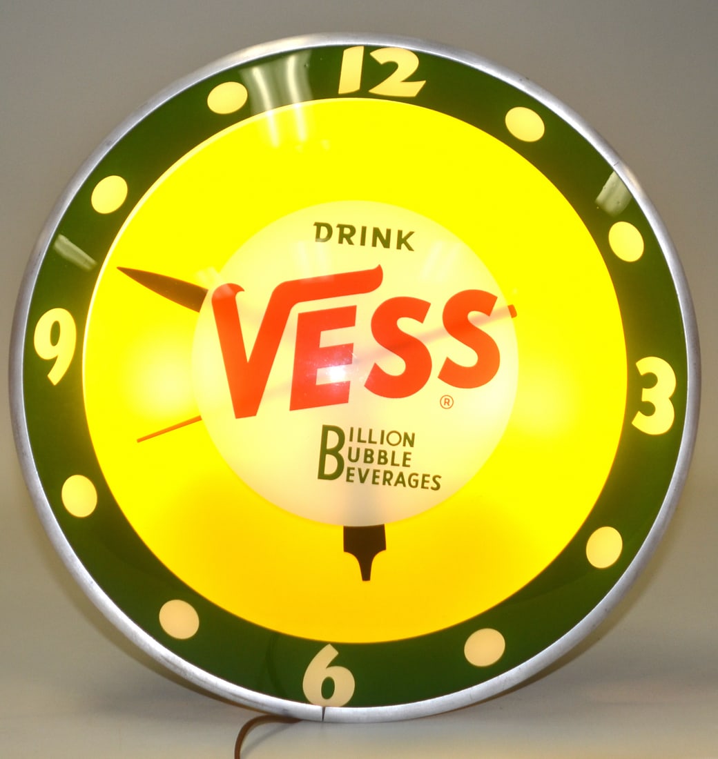 Drink Vess Billion Bubble Beverages Clock - 2