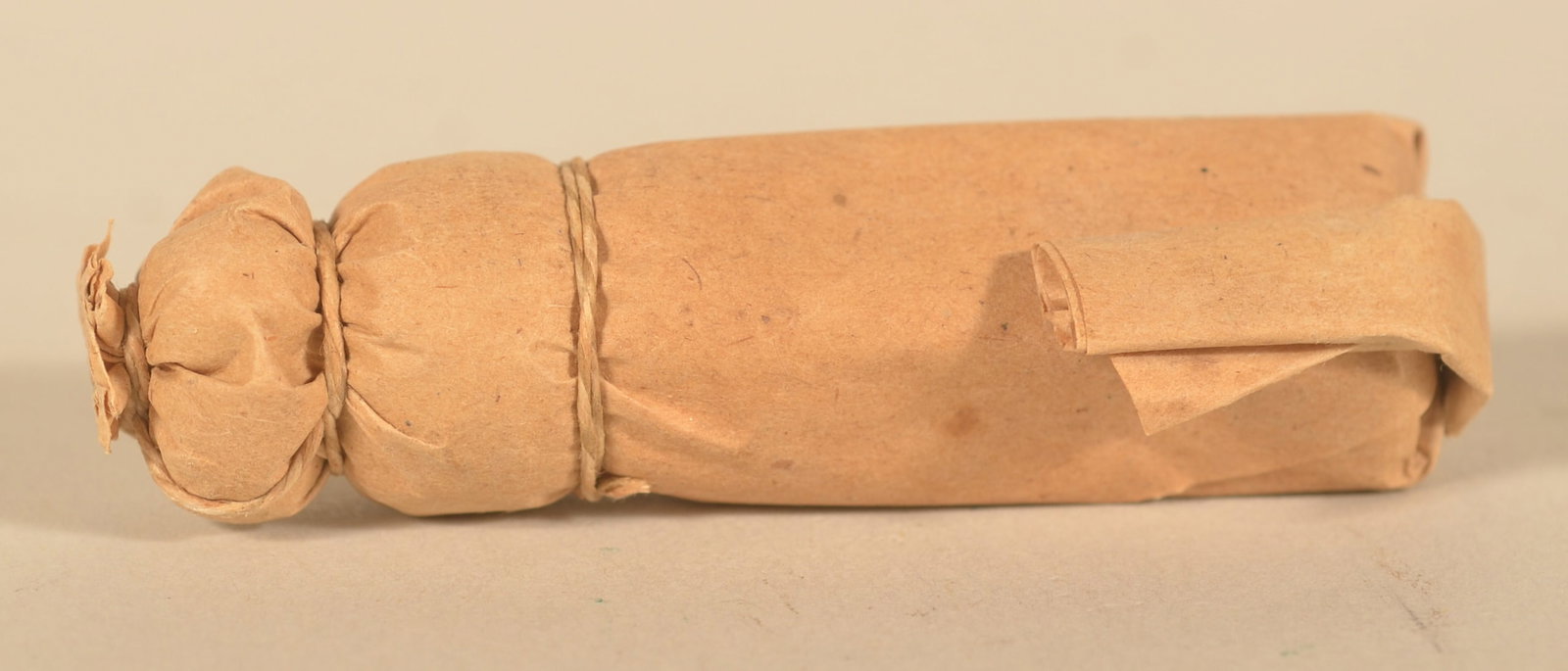 Excellent .69 Confederate Buck & Ball Cartridge (1 of 3)