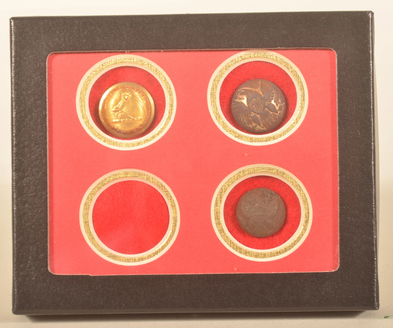Civil War Federal Infantry & Mass State Buttons (1 of 7)