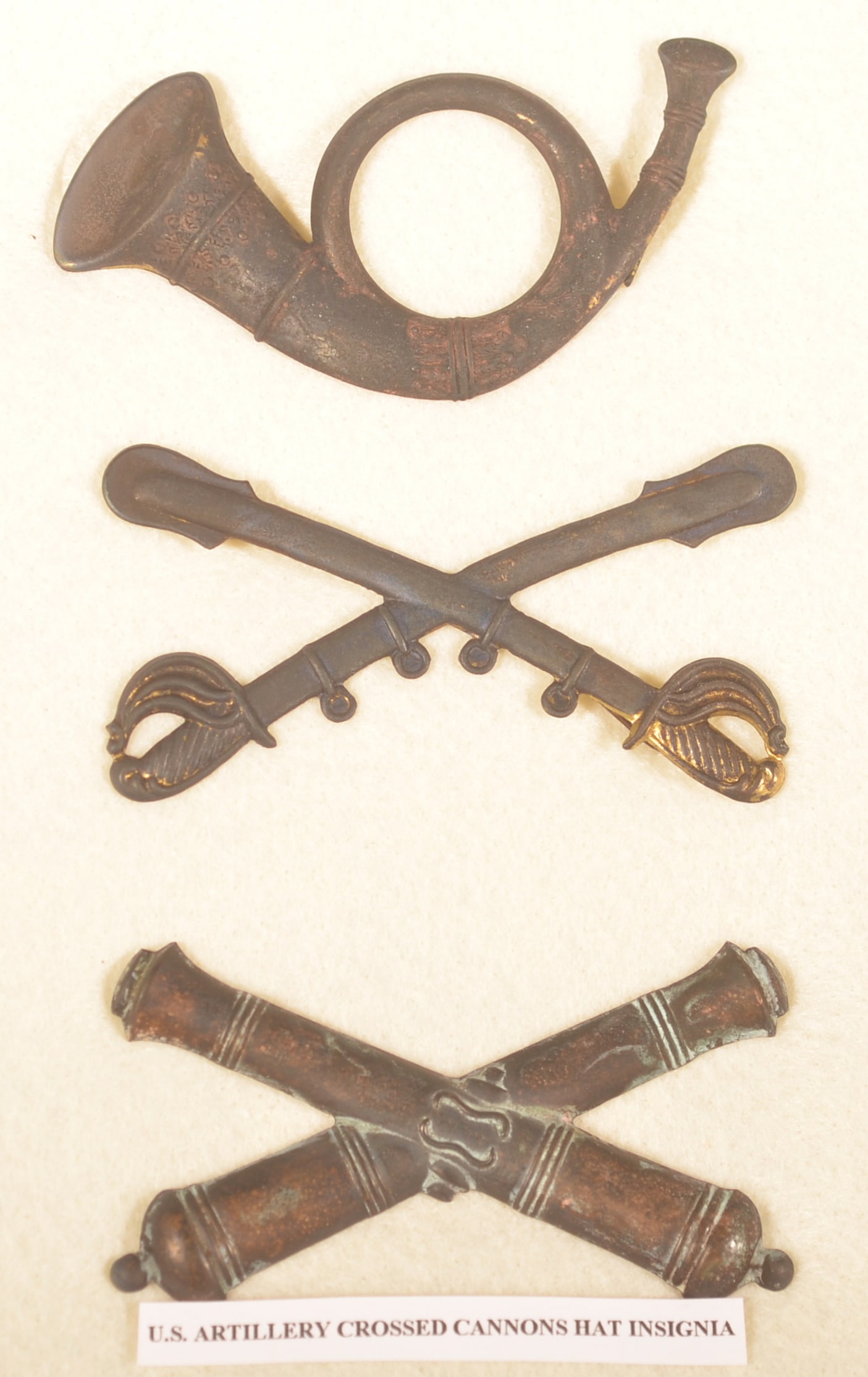 Collection of Dug Civil War Hat Brass (1 of 8)