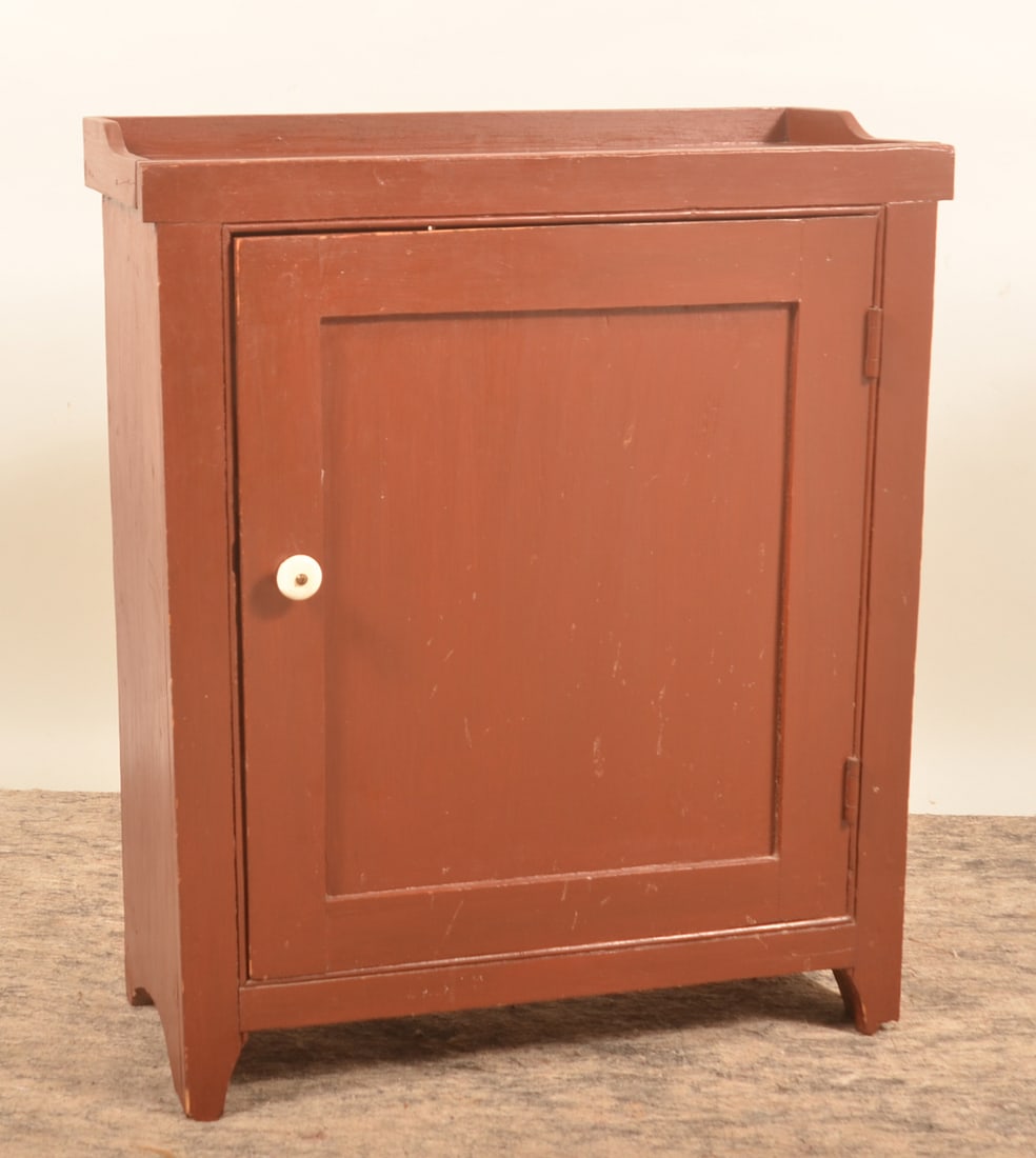 Diminutive Red-Painted 1-Door Cupboard (1 of 6)