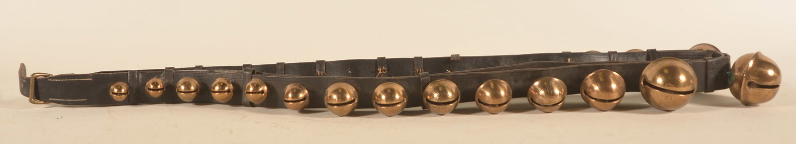 Excellent Large Strap of Christmas Sleigh Bells (1 of 6)