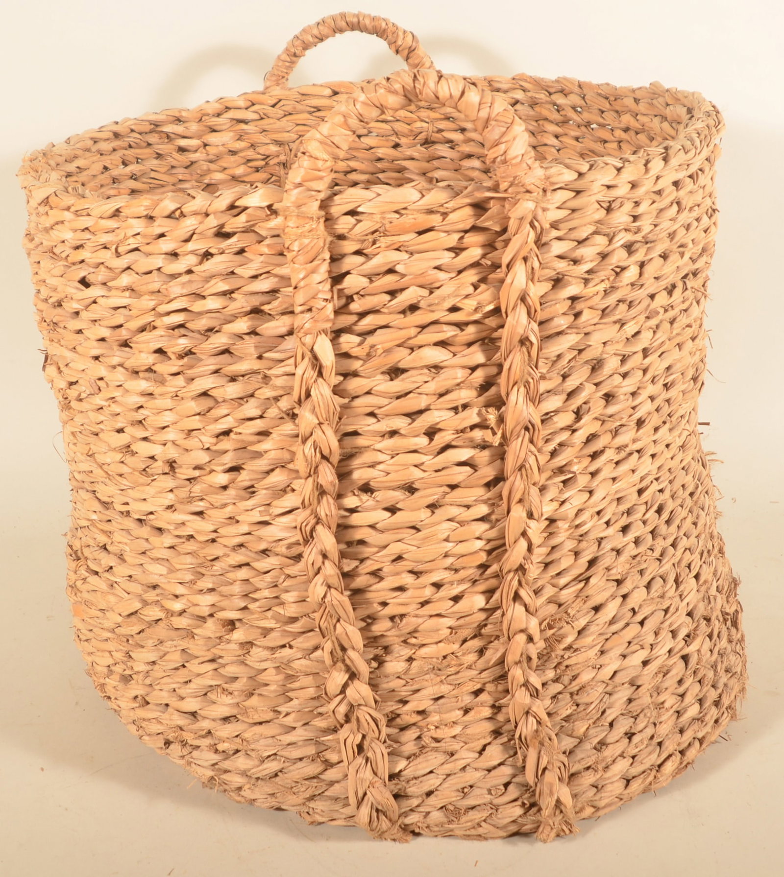 Large Corn Husk Laundry Basket - 2
