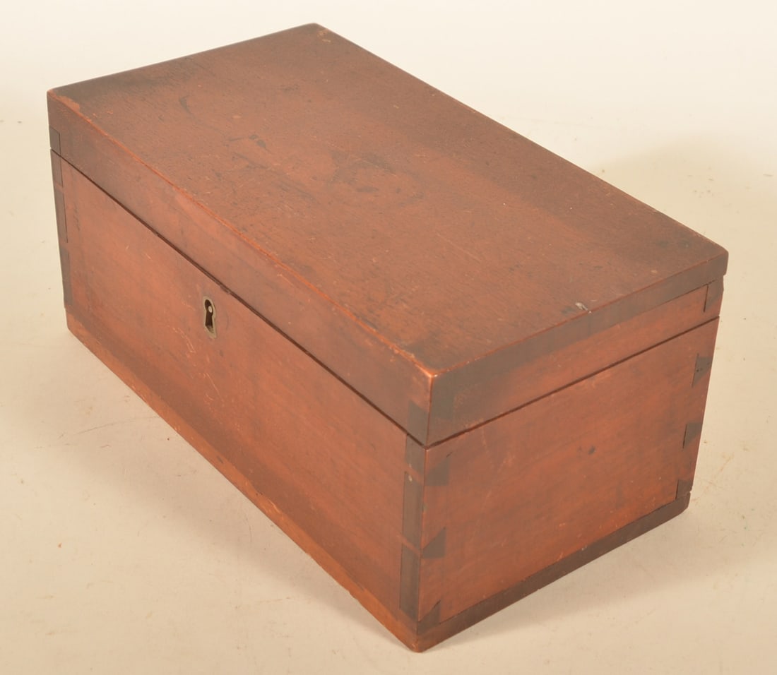 Small Dovetailed Walnut Document Box - 3