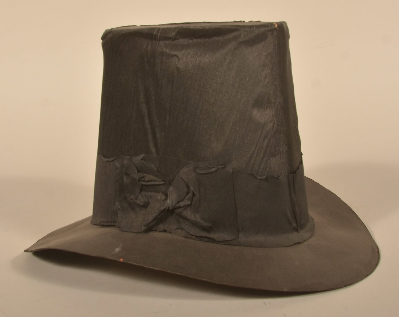 Vintage Halloween/Thanksgiving Novelty Pilgrim Hat: Heavy paper Pilgrim Hat with crepe paper band and hand-stitched paper liner. Inside liner stamped in part ".....Novelty Mfg. North St. Salem Mass". There's a store sticker partially covering the first