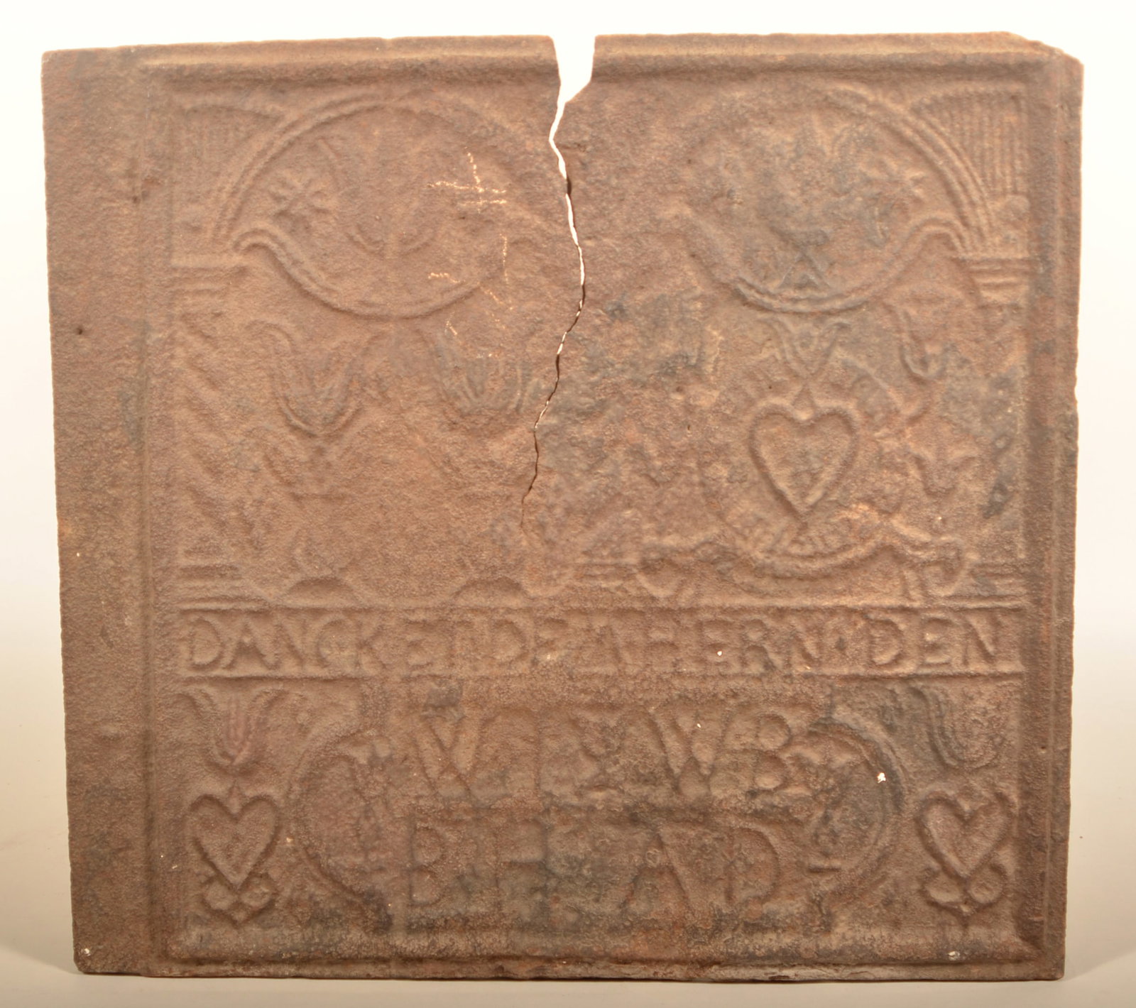 18th C. Antietam Furnace Cast Iron Stove Plate (1 of 4)