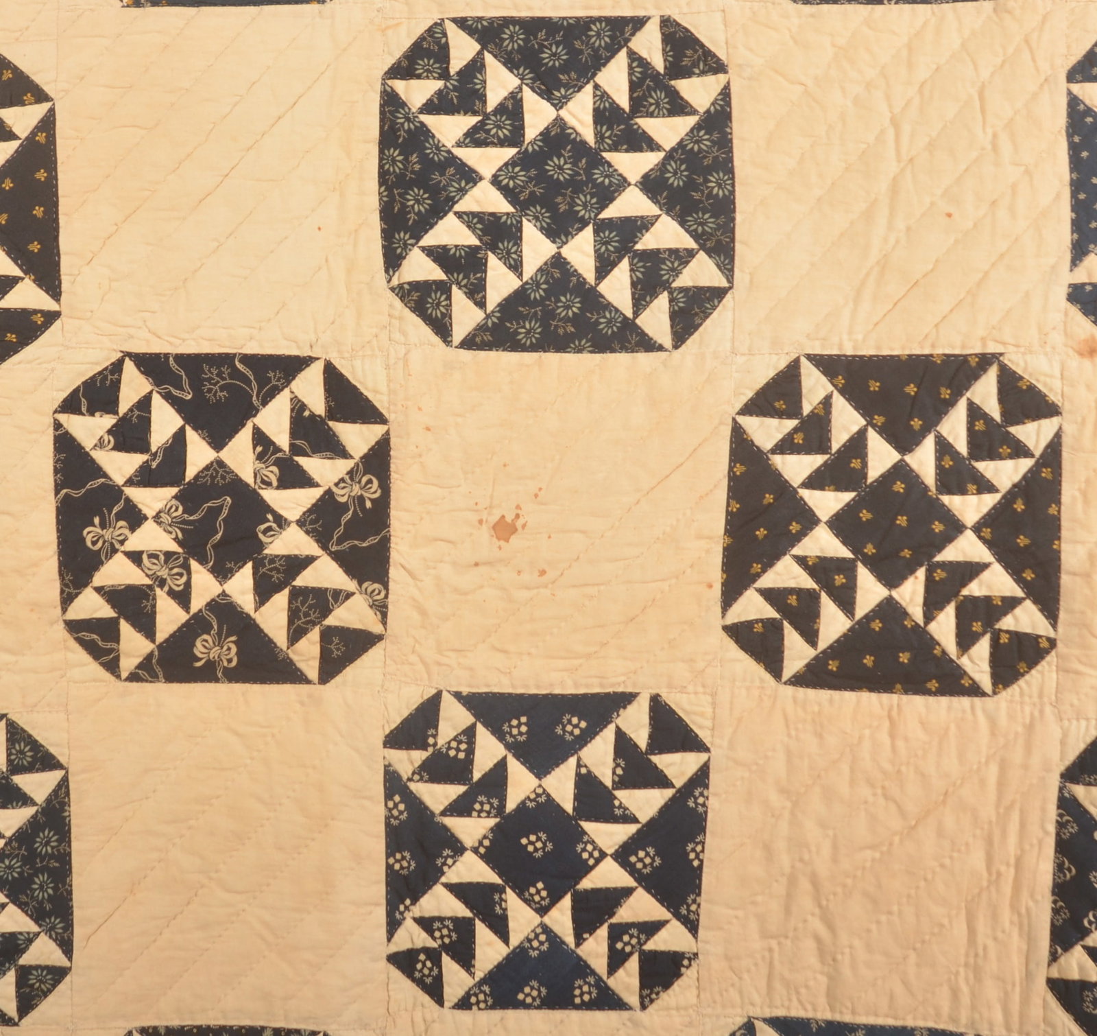 Antique Goose Chase Pattern Quilt - 2