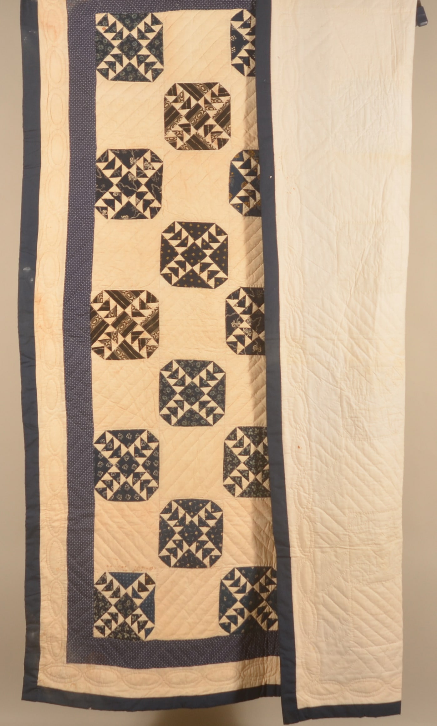 Antique Goose Chase Pattern Quilt - 5