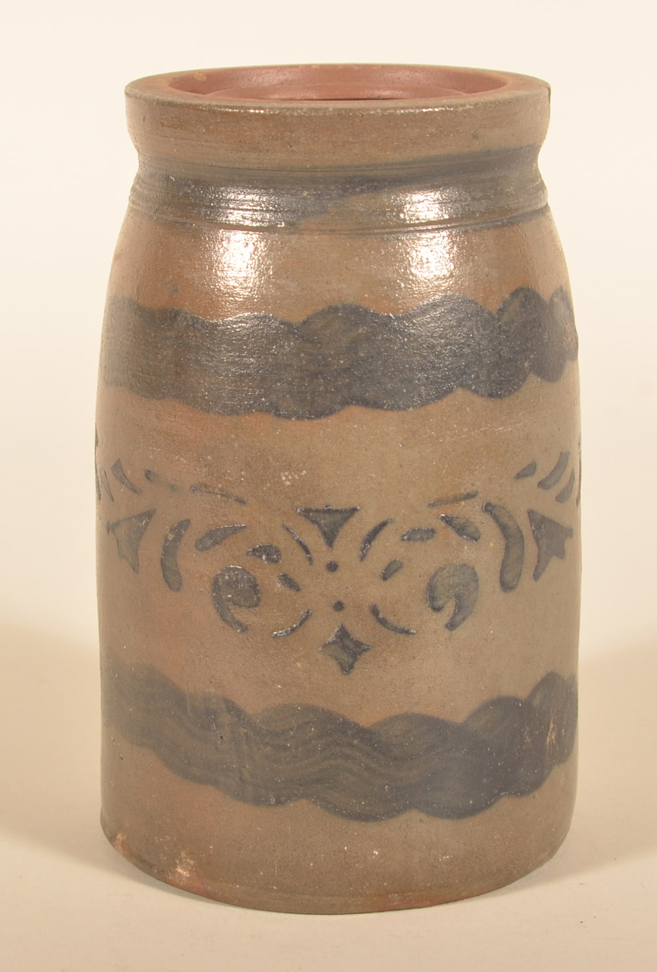 8 1/2" Decorated Western Pennsylvania Canner Crock (1 of 4)