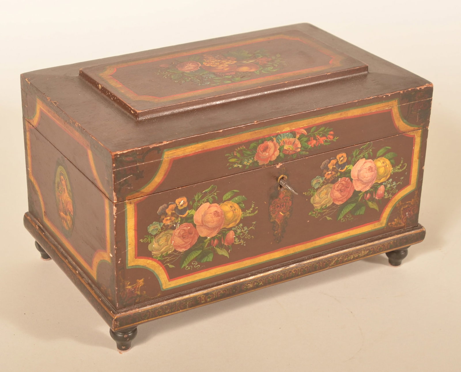 Antique Lehnware Paint & Decorated Sewing Box (1 of 8)