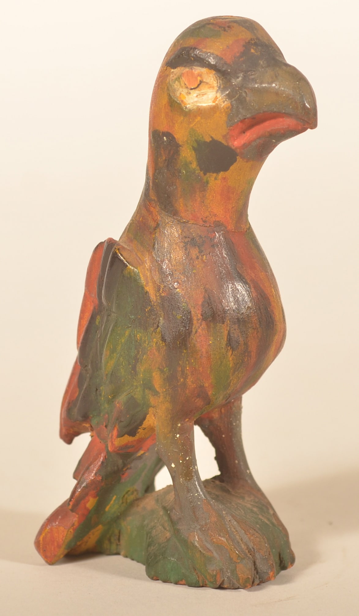 Schimmel Carved & Paint-Decorated Eaglet: Wilhelm Schimmel (?-1890) carved and paint-decorated eaglet with nicely carved wings and tail and a strong beak. Purchased from antique dealer David Wheatcroft who purchased the carving in 2017 at a