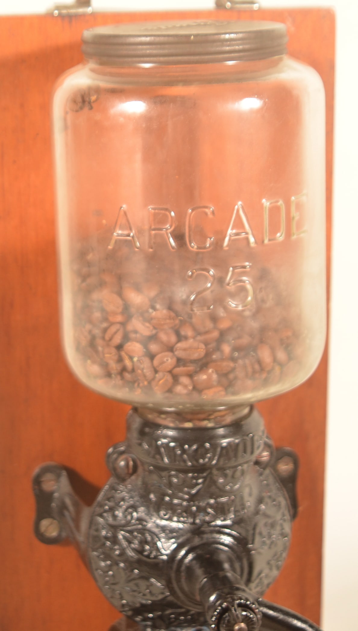 Arcade Double-Mounted Wall Coffee Grinder Display - 7