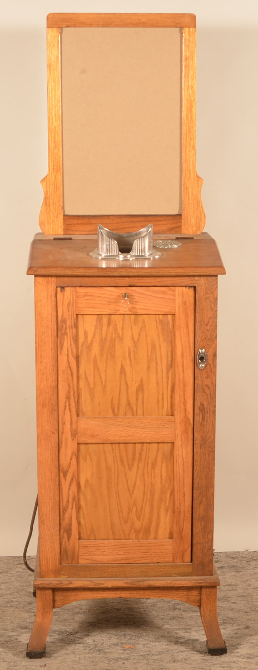 Early-20th C. Coin-Op Arcade Stereo Viewer (1 of 7)