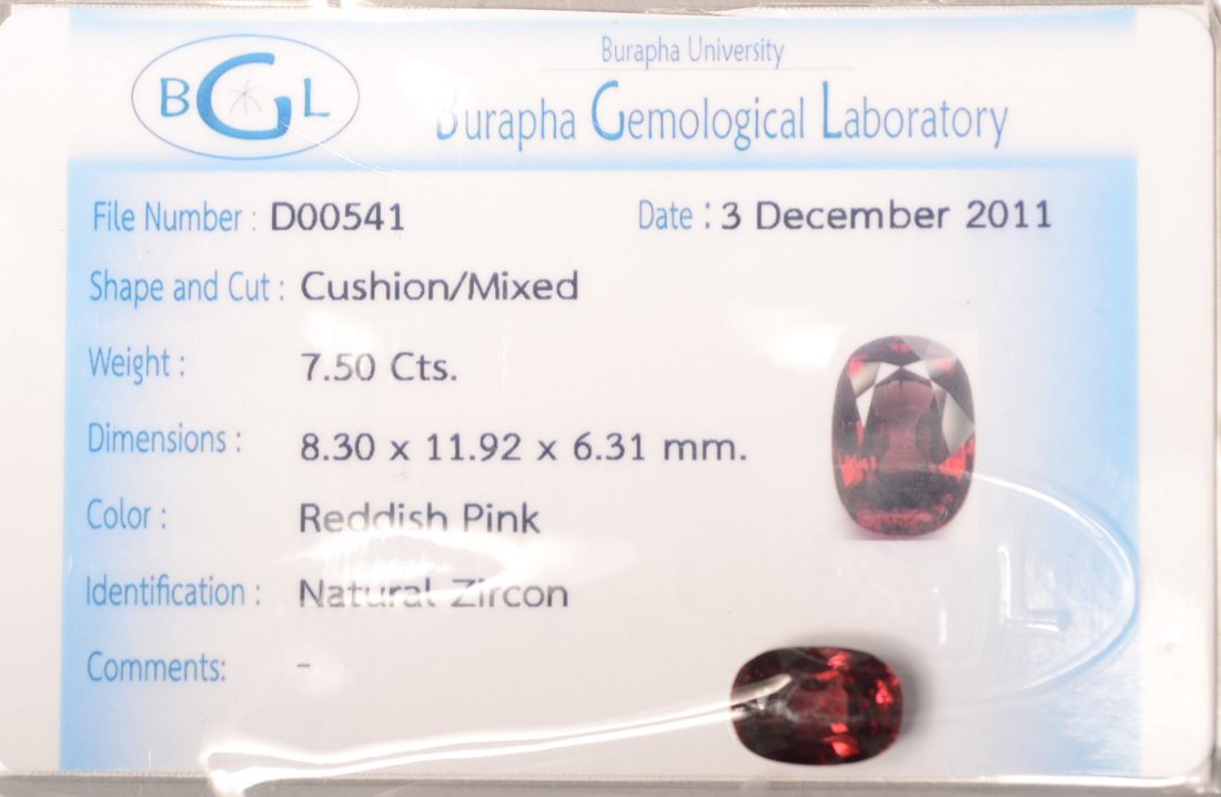 7.50 CT NATURAL CERTIFIED ZIRCON..CUSHION CUT..RED/PINK: 7.50 CT NATURAL CERTIFIED ZIRCON..CUSHION CUT..RED/PINK COLOR