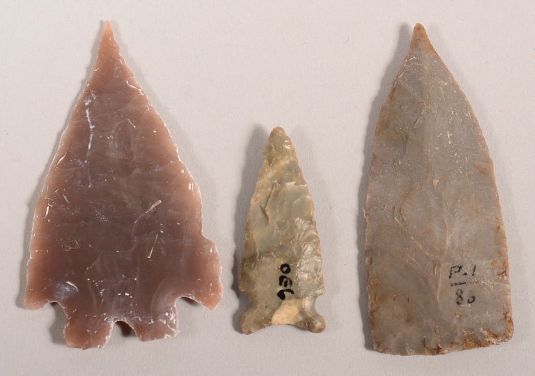 3 good prehistoric points - rare "needle point": 3 good prehistoric points - rare "needle point" "Copena" type from Dickson Cave, Tenn. A "Montell" bifurcated base point (nick out of one edge) and a "white river" side notch