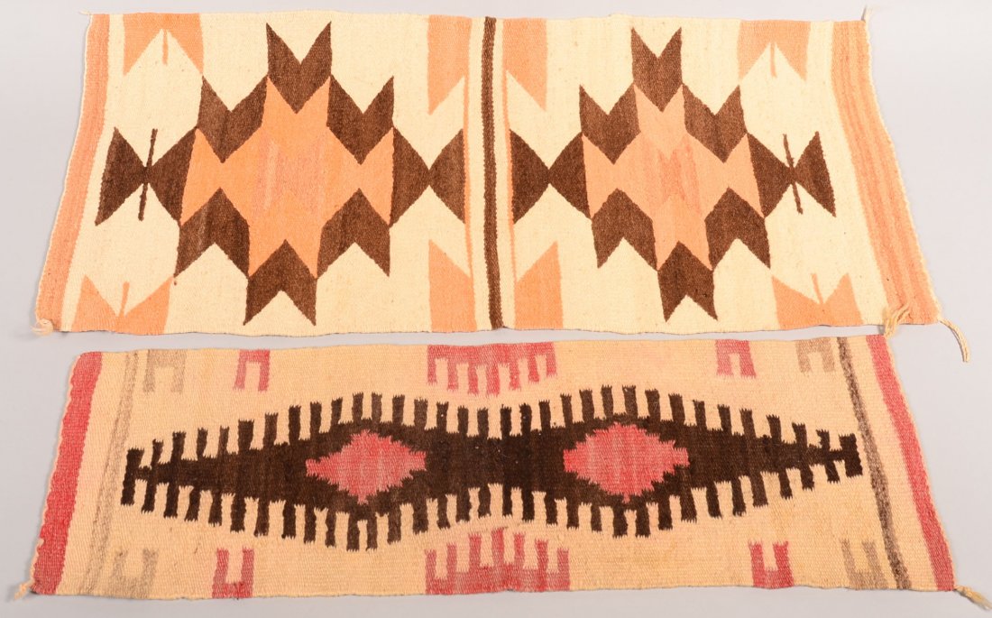 2 vintage Navaho textiles - "gallup throw" types - Fair: 2 vintage Navaho textiles - "gallup throw" types - Fair