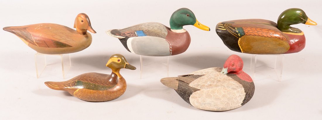 Decoy lot of (5): very good to fine Chris Sprague 1973: Decoy lot of (5): very good to fine Chris Sprague 1973 Mallard; plus (4) other wood decoys by various makers. Condition: very good to fine