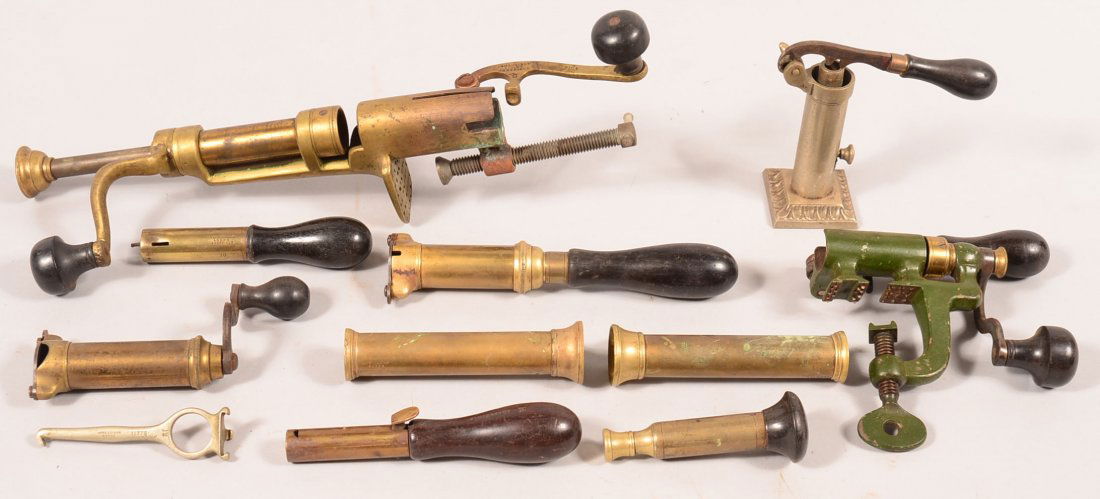 Large lot of Dixon & Sons vintage shotshell reloading: Large lot of Dixon & Sons vintage shotshell reloading implements including a multifunctional tool, a closer, a re-&-decapper, case trimmer, a loader, a shell extractor, plus much more. Condition: very