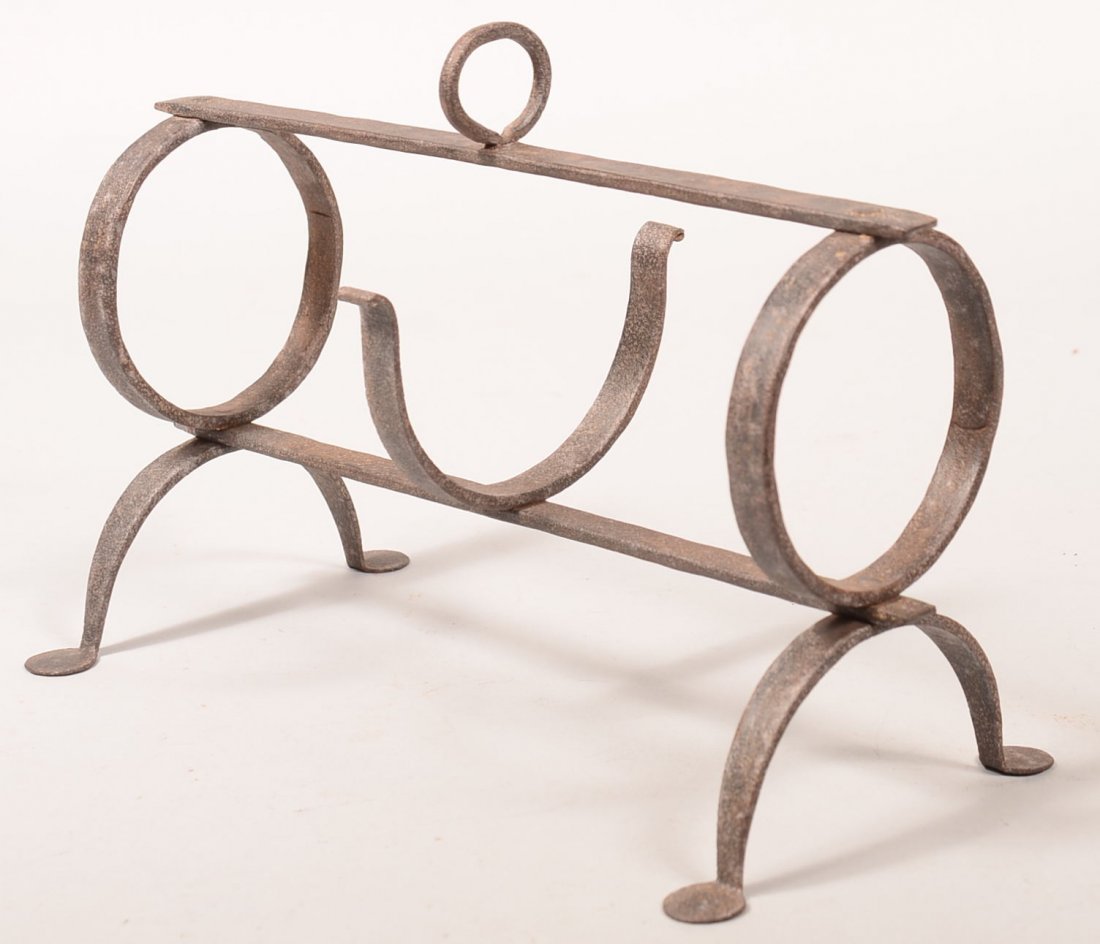 Wrought Iron Tavern Pipe Drying Rack with arched legs