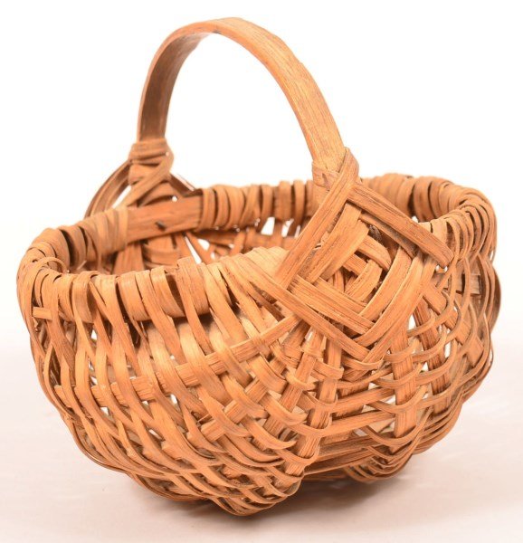 Woven Oak Splint Berry or Egg Basket. (1 of 2)