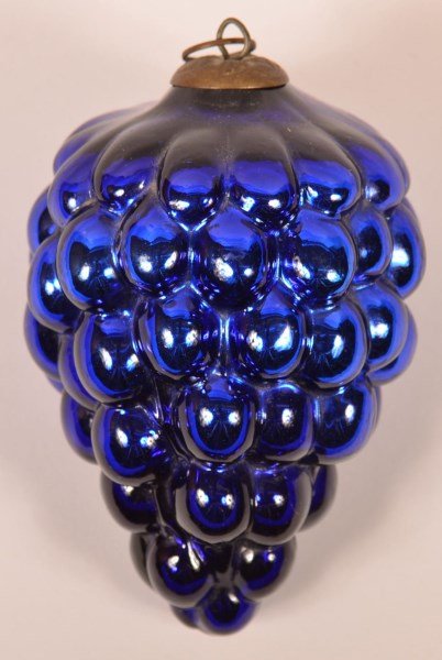 Cobalt Blue Cluster of Grapes German Kugel. (1 of 3)