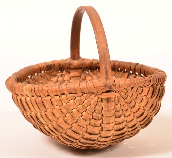 Woven Oak Splint Egg or Berry Basket. (1 of 3)