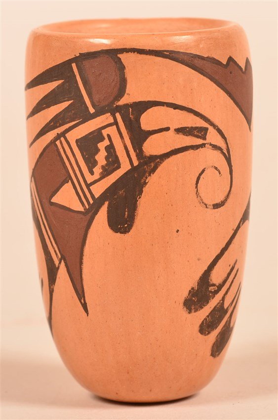 Miniature Hopi Vase (1 of 3)