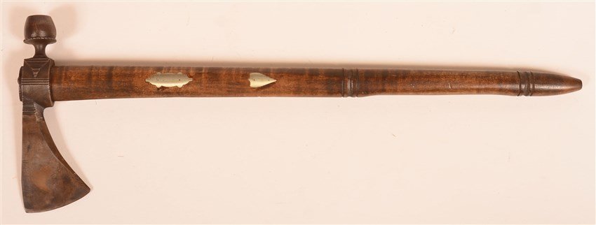 Tomahawk Peace Pipe (1 of 4)