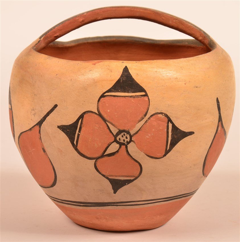 Strap handled Jar (1 of 6)