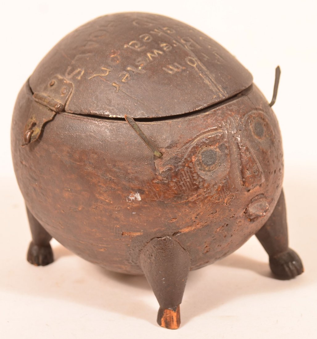 Stylized Pig Form Gourd Carving. (1 of 4)