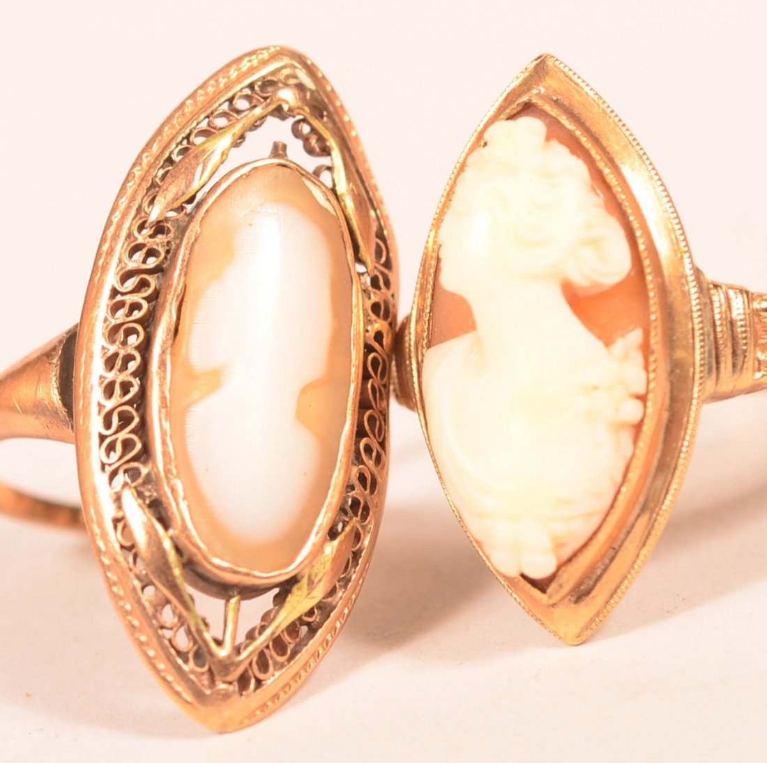Two Antique 10K Yellow Gold Shell Cameo Rings. (1 of 2)