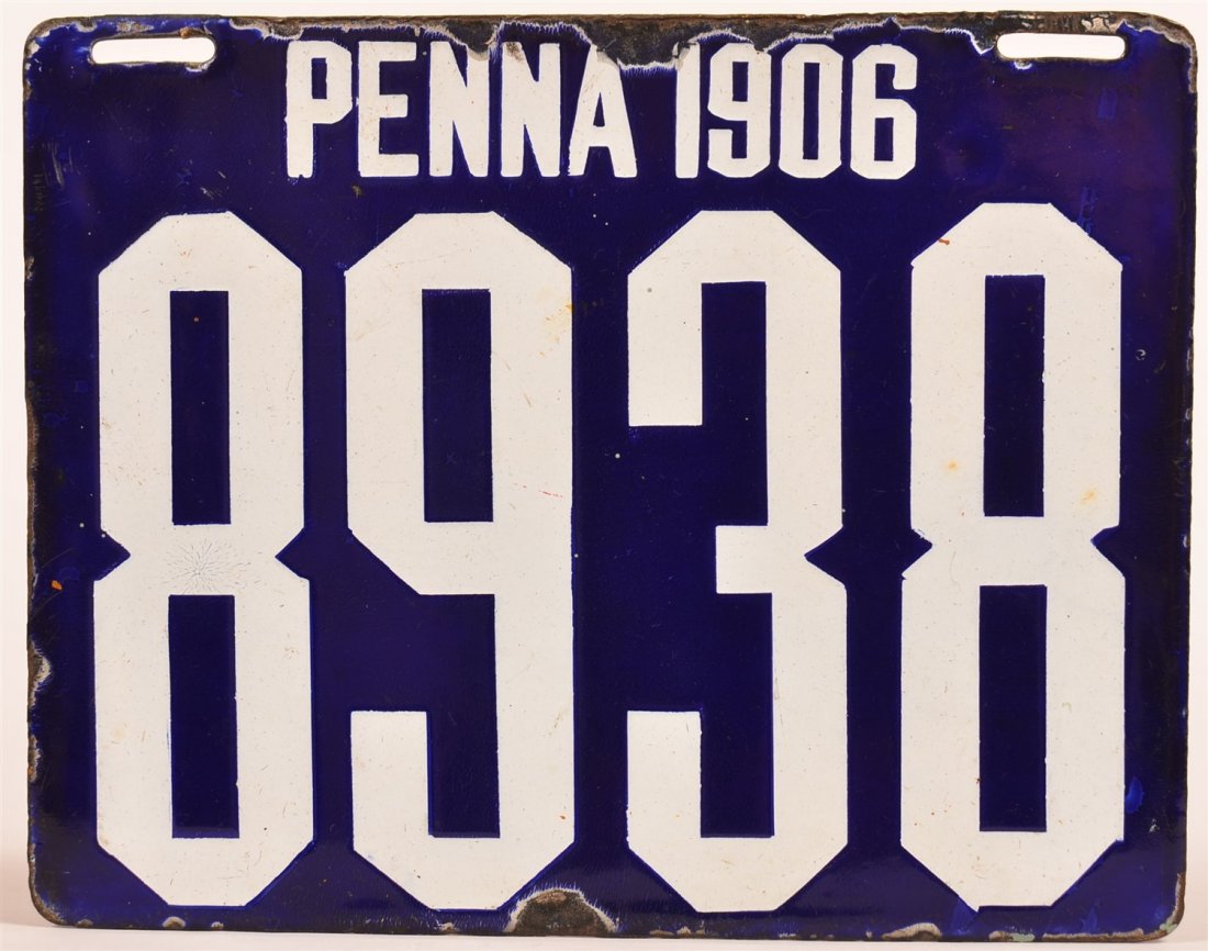 PA 1906 Blue Enamel Automobile License Plate. (1 of 2)