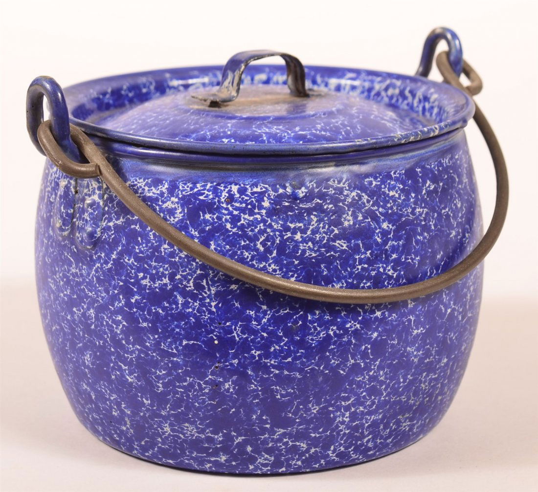 Blue Granite Ware Covered Kettle (1 of 2)