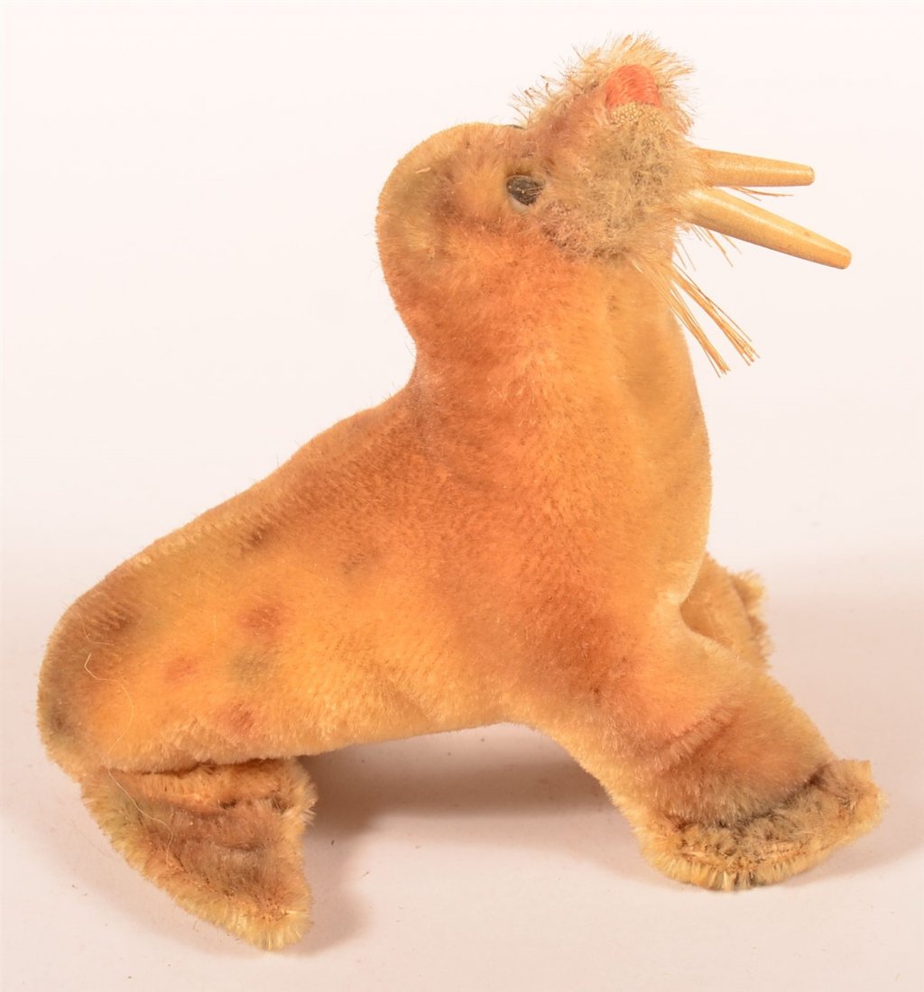 Early Mohair Walrus Attributed. to Steiff: Early Mohair Walrus Attributed. to Steiff. 6" x 6 1/2". Condition: Good.