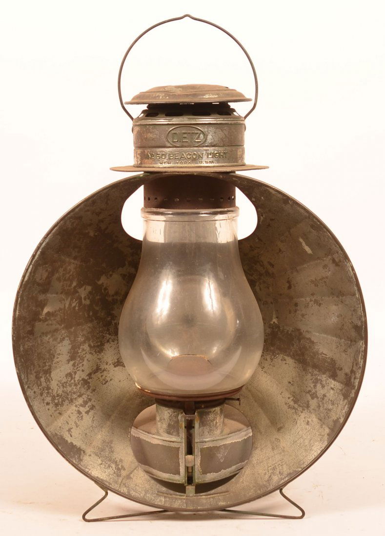 Dietz No. 60 Beacon Light. (1 of 5)