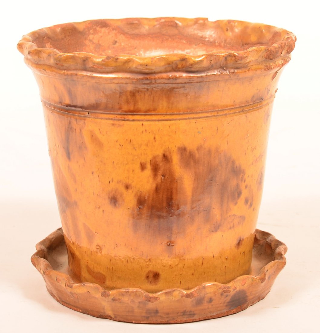 Mottle Glazed redware Pottery Flower Pot. (1 of 3)