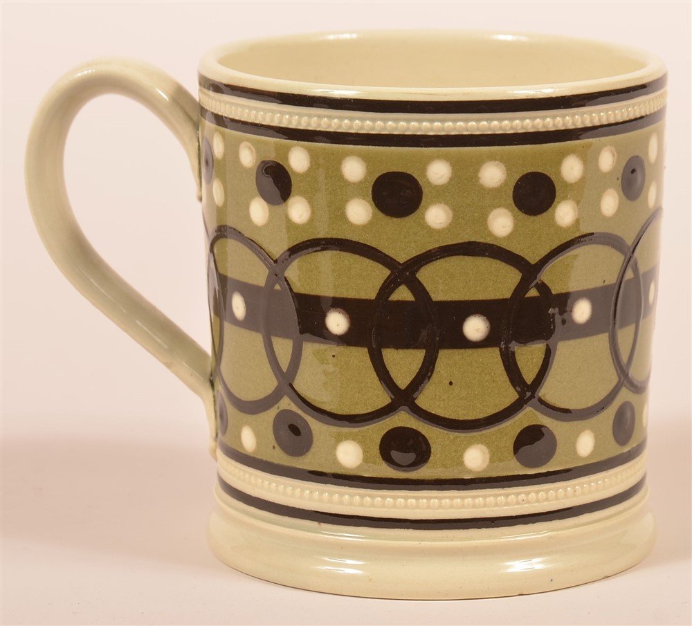 Unsigned Carpentier Reproduction Mocha Mug. (1 of 3)